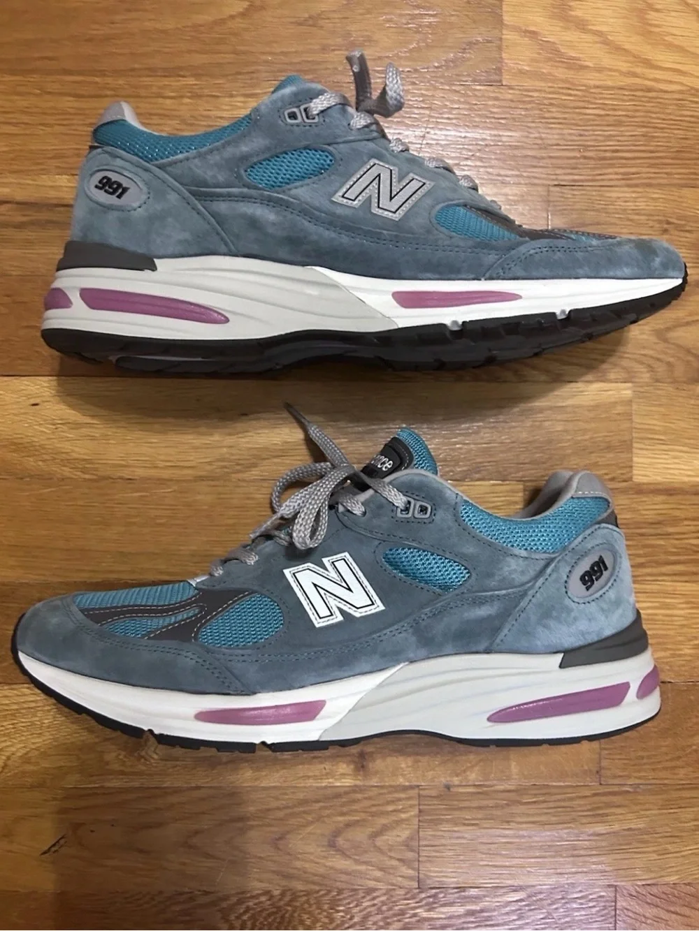 New Balance MiUK 991v2 Porceline Green